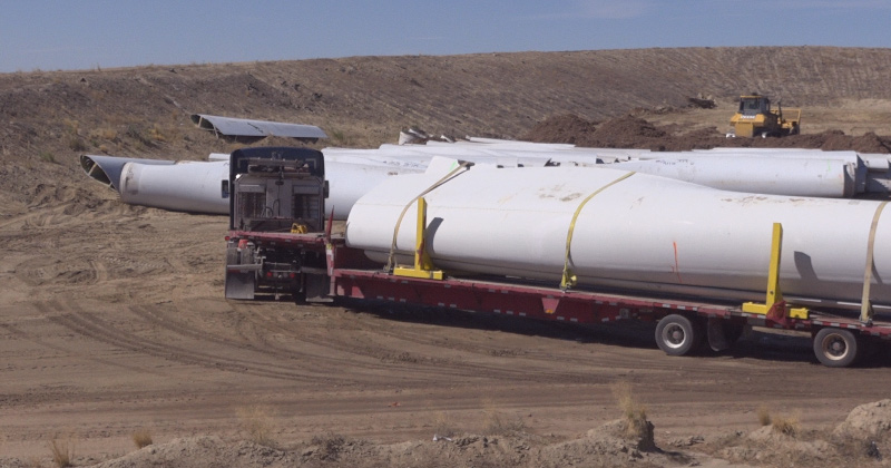 Hundreds of Non-recyclable Wind Turbine Blades to be Buried in Landfill